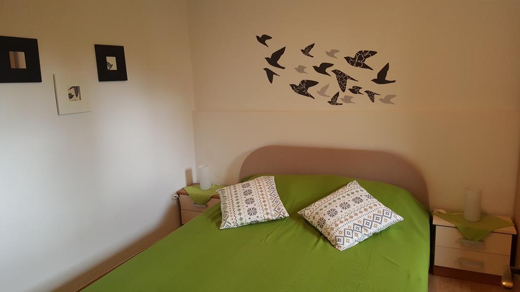 Apartment Ecio บานโจเล ภายนอก รูปภาพ