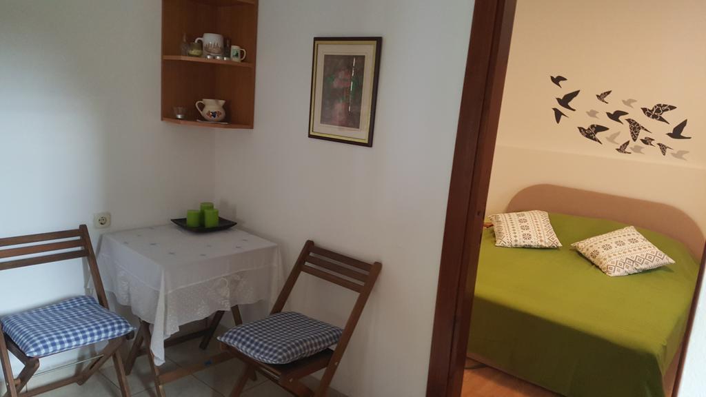 Apartment Ecio บานโจเล ภายนอก รูปภาพ